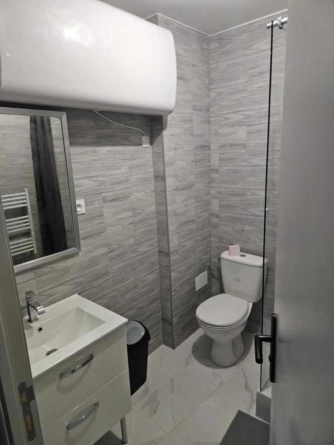 Appartamento T2 Moderne, Calme Et Entierement Renove. Béziers Esterno foto