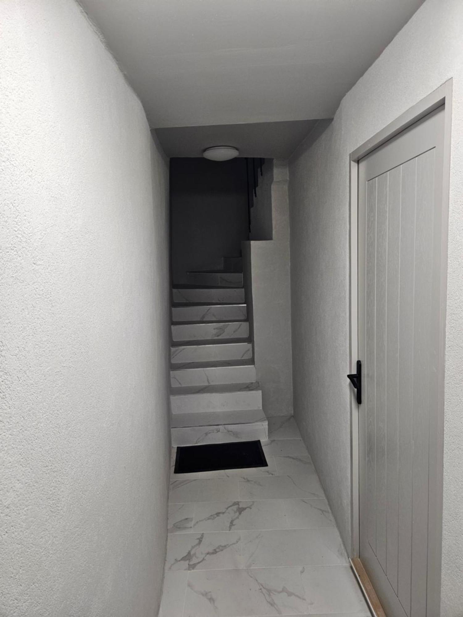 Appartamento T2 Moderne, Calme Et Entierement Renove. Béziers Esterno foto